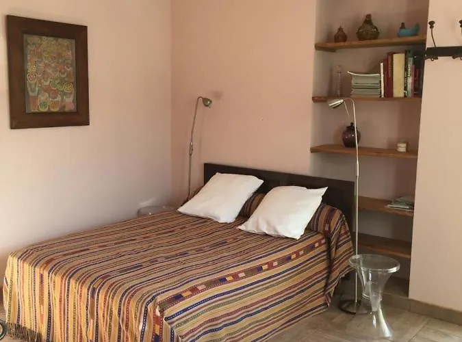 Hébergement de vacances Maisonnette Studio Centre De St Jeanpied De Port *